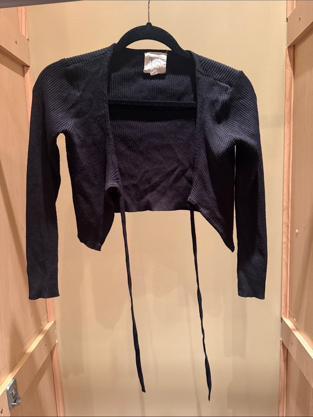 Black Cropped Open-Front Tie Cardigan Sweater - Women